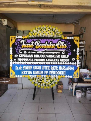 Papan Bunga di Pondok Bambu
